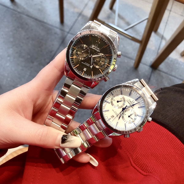 ブランド時計背面デザイン